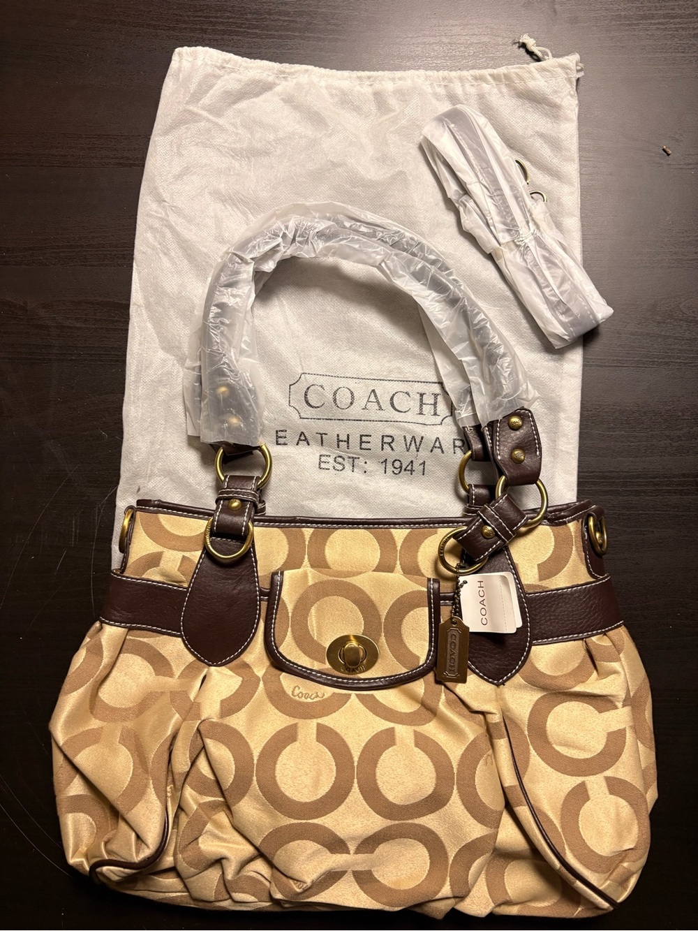 Vintage Coach Signature Logo Shoulder Bag